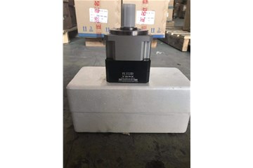 托瑪斯行星減速機與各品牌減速機外觀(guān)設計優(yōu)缺點(diǎn)對比